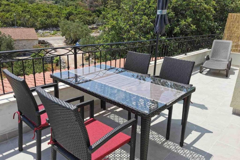 Deluxe Apartman “ Koromacna” Kneza Exterior foto